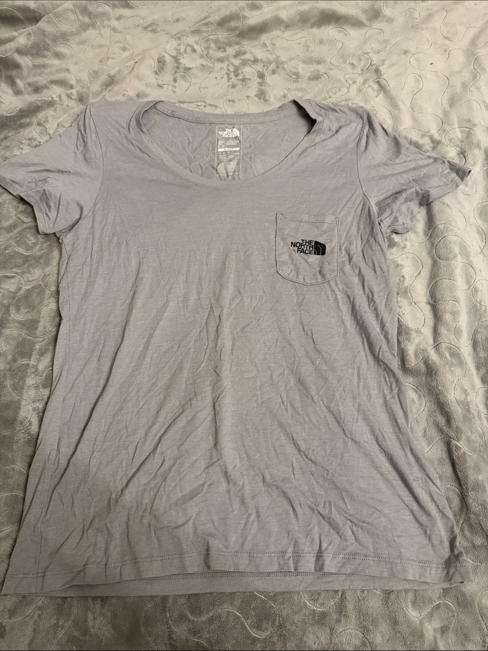 The North Face Women's Short Sleeve Pocket Tee - Light Gray